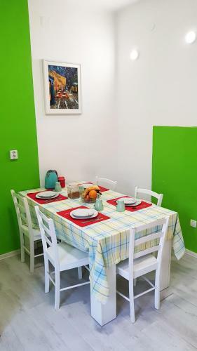 Croparadise Green Hostel
