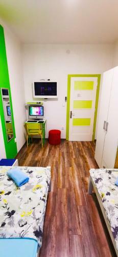 Croparadise Green Hostel