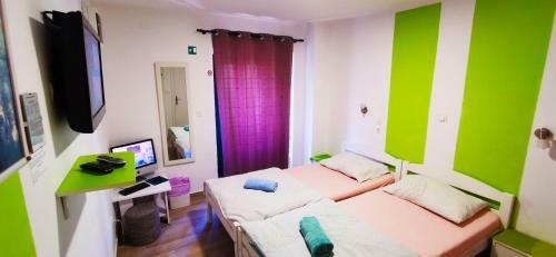 Croparadise Green Hostel