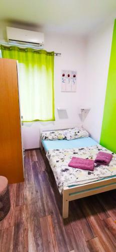 Croparadise Green Hostel