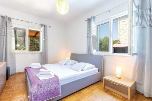 Villa Holiday Home Margy