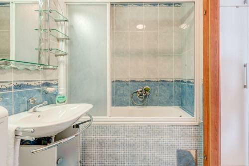 Lct Seaside Apartment