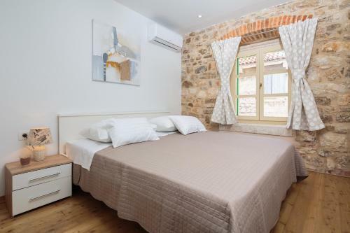 Cindro Apartment With Terrace