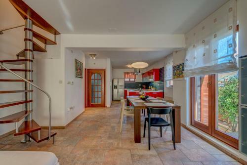 Lct Dream Luxury Villa