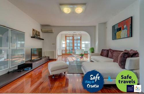 Lct Dream Luxury Villa