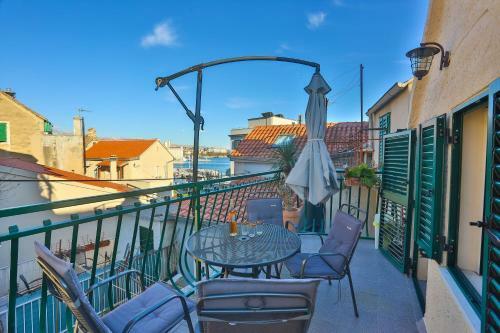 Nice Well-located Duplex Apartment