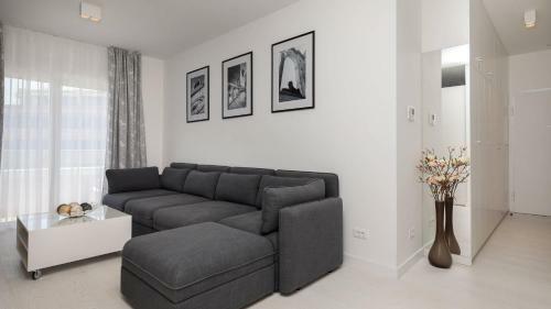 S Luxury Apartments