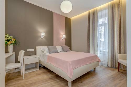 Royal Theatre Apartments