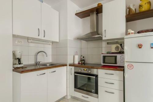 Apartment Deni - Modern In Center