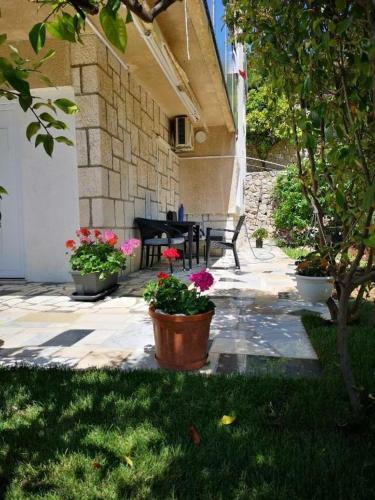 Apartamento Apt Dragi-great Location & Comfrotable