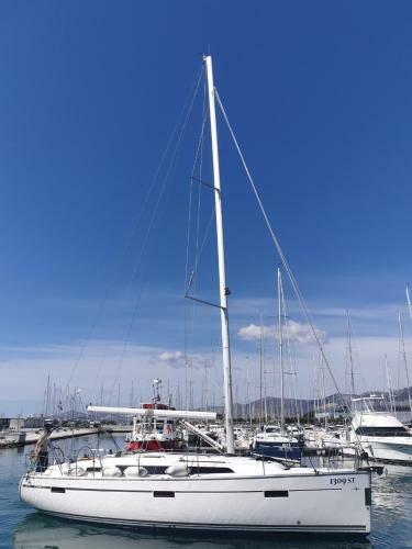 Bavaria Cruiser 37- Aurora