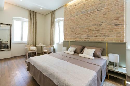 Hostal Riva Palace