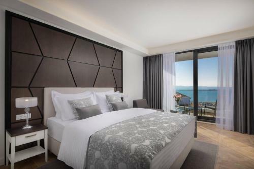 Aparthotel Ellure Luxury Suites
