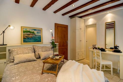 Luxury Apartment Pjaca Split In The Center Of Split