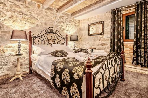Hotel Historic Plaza Varos Split