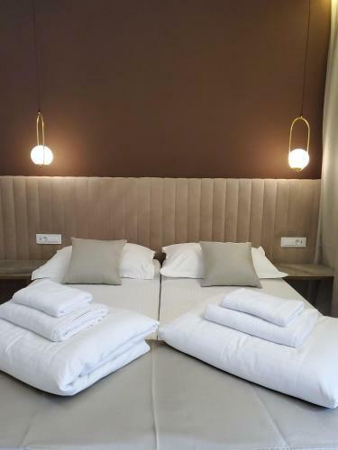 Hostal Bo?ket Luxury Rooms