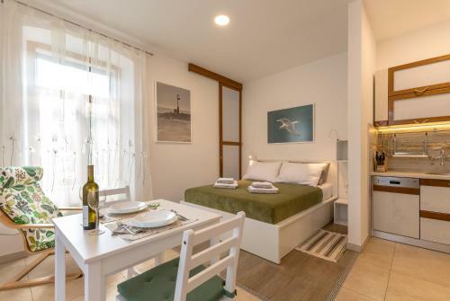 Studio Apartment D?apo