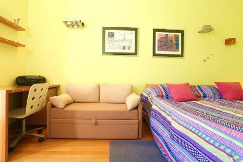 Double Bedroom Apartment On Great Location With Balcony!!