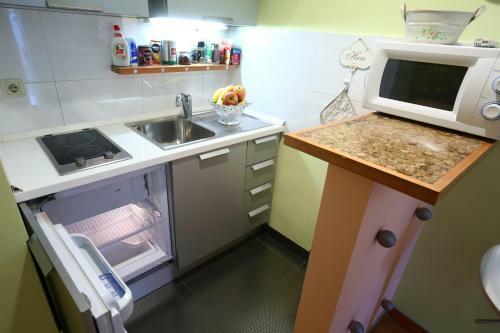 Double Bedroom Apartment On Great Location With Balcony!!