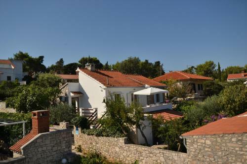 Apartment Maja - 50m From Beach