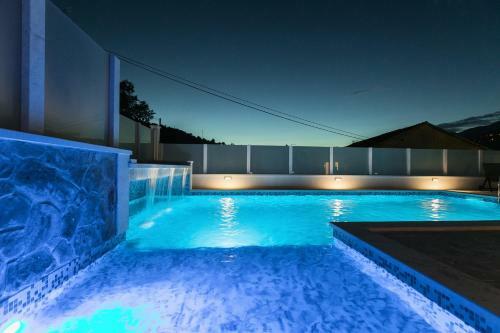 Apartamento Oz's Coutryside Oasis With Private Pool