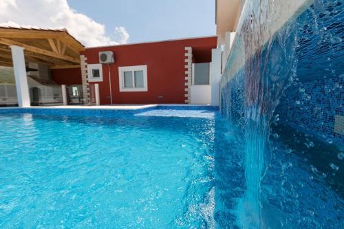 Apartamento Oz's Coutryside Oasis With Private Pool