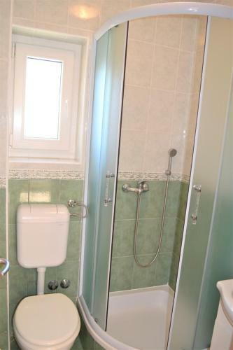 Apartmani Krizmani? - 60 Metara Od Mora