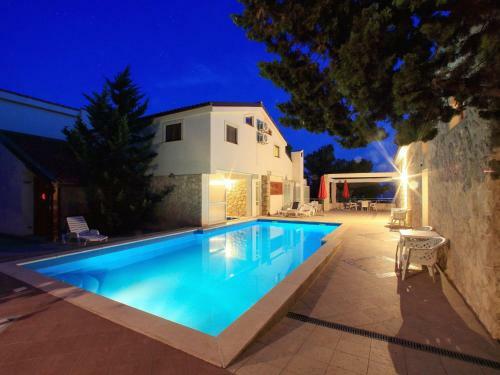 Spacious Holiday Home In Starigrad With Swimming Pool