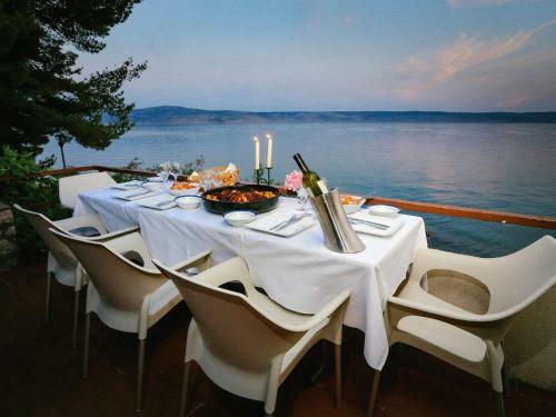 Spacious Holiday Home In Starigrad With Swimming Pool