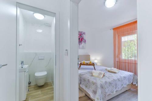 Luxurious Two Bedroom Villa With Jacuzzy- Casa2