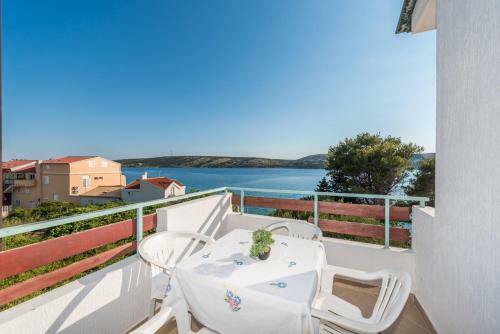 Apartments Jadra - 28m From Beach