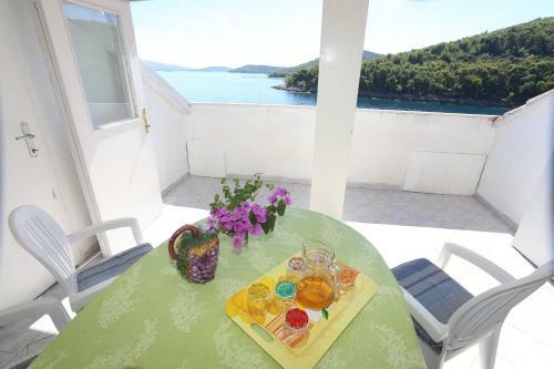 Apartments Ivanka - 45m From Sea