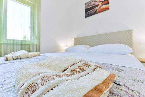 Luxurious Two Bedroom Villa With Jacuzzy- Casa3