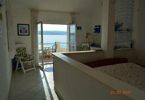Apartments Maja - 50m From Beach