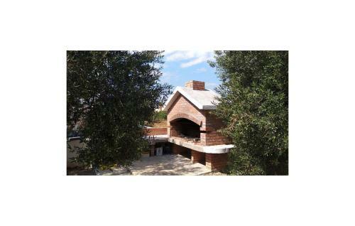 One-bedroom Apartment In Sucuraj
