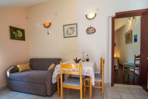 Apartments Mari-peaceful And Quiet