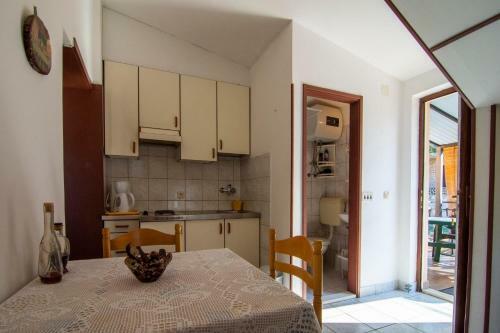 Apartments Mari-peaceful And Quiet