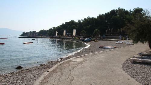 Apartment Leana - Close To Beach