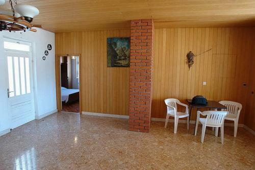 Hostal Villa Pinus