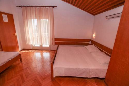 Hostal Villa Pinus