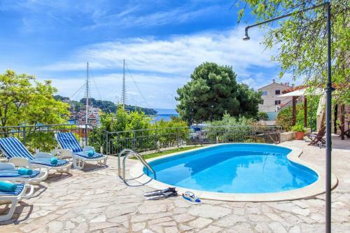 Sumartin Villa Sleeps 6 Pool Wifi