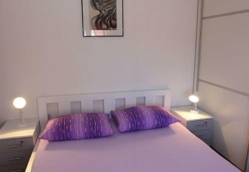 Apartments Adel - 70 M From Beach
