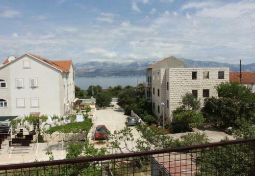Apartment Dani - With Terrace