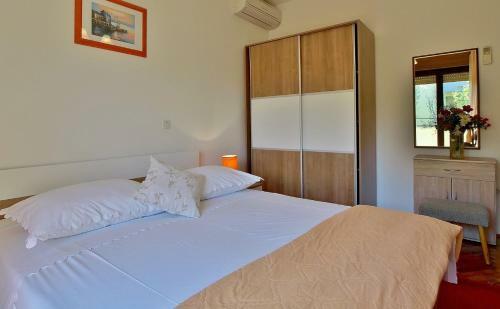 Apartments Ana - 50m From Sea