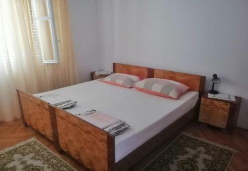 Apartment Irena - 100 M From Sea