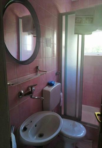Apartment Irena - 100 M From Sea