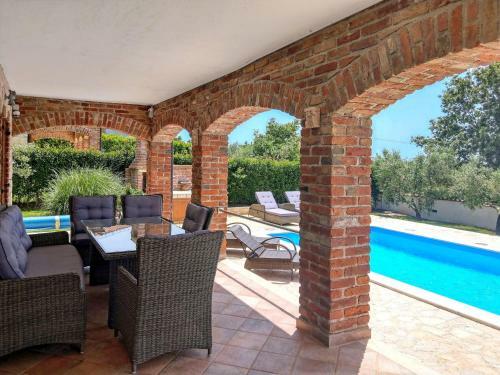 Holiday Home Bergmann - Voj340