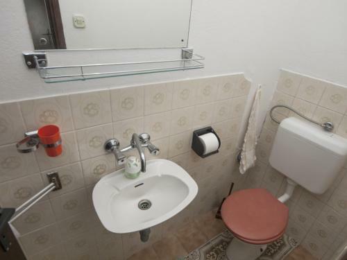 Apartamento Holiday Home 193465