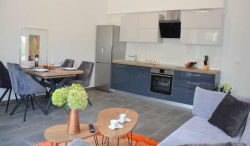 Hostal Apartment House Dodik In Tar