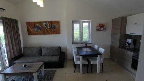 Hostal Apartments Jela